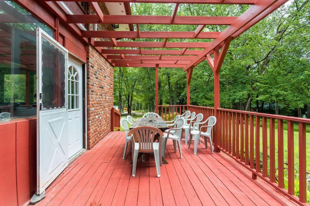 Sunset Estate In The Catskills Monticello Exterior foto