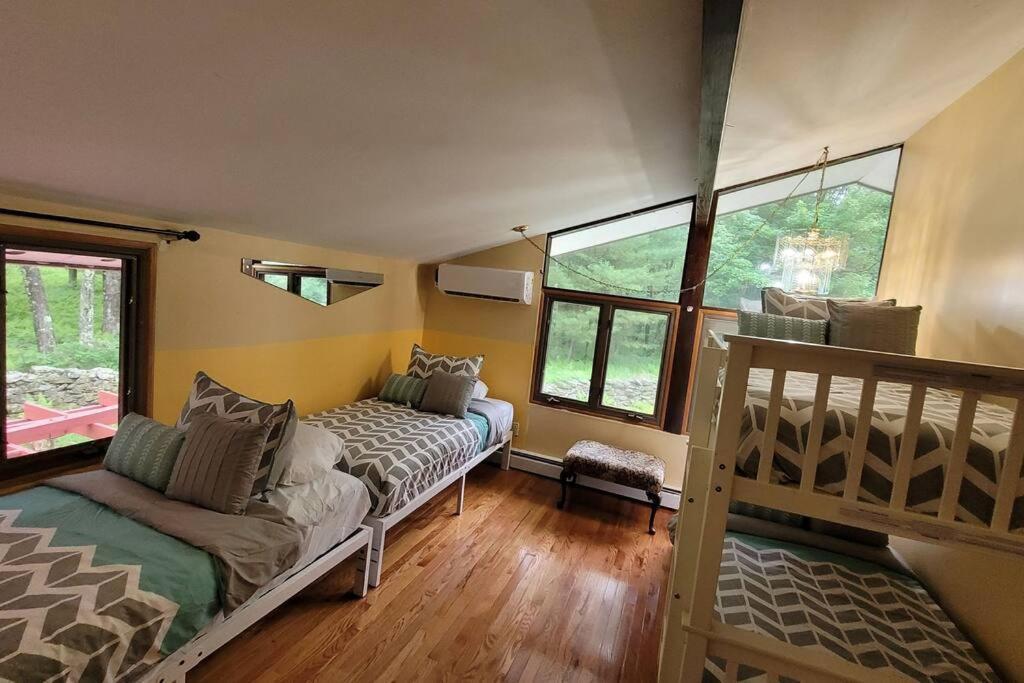 Sunset Estate In The Catskills Monticello Exterior foto